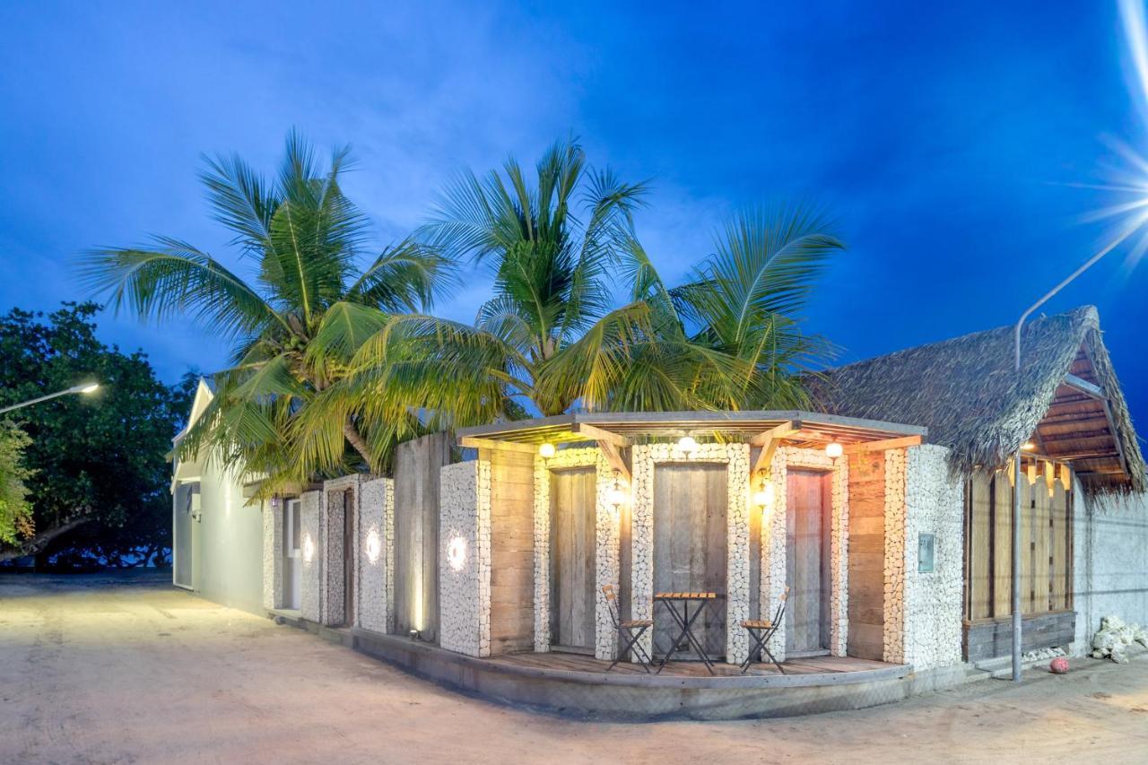 Brickwood Rasdhoo- Beach Front Экстерьер фото