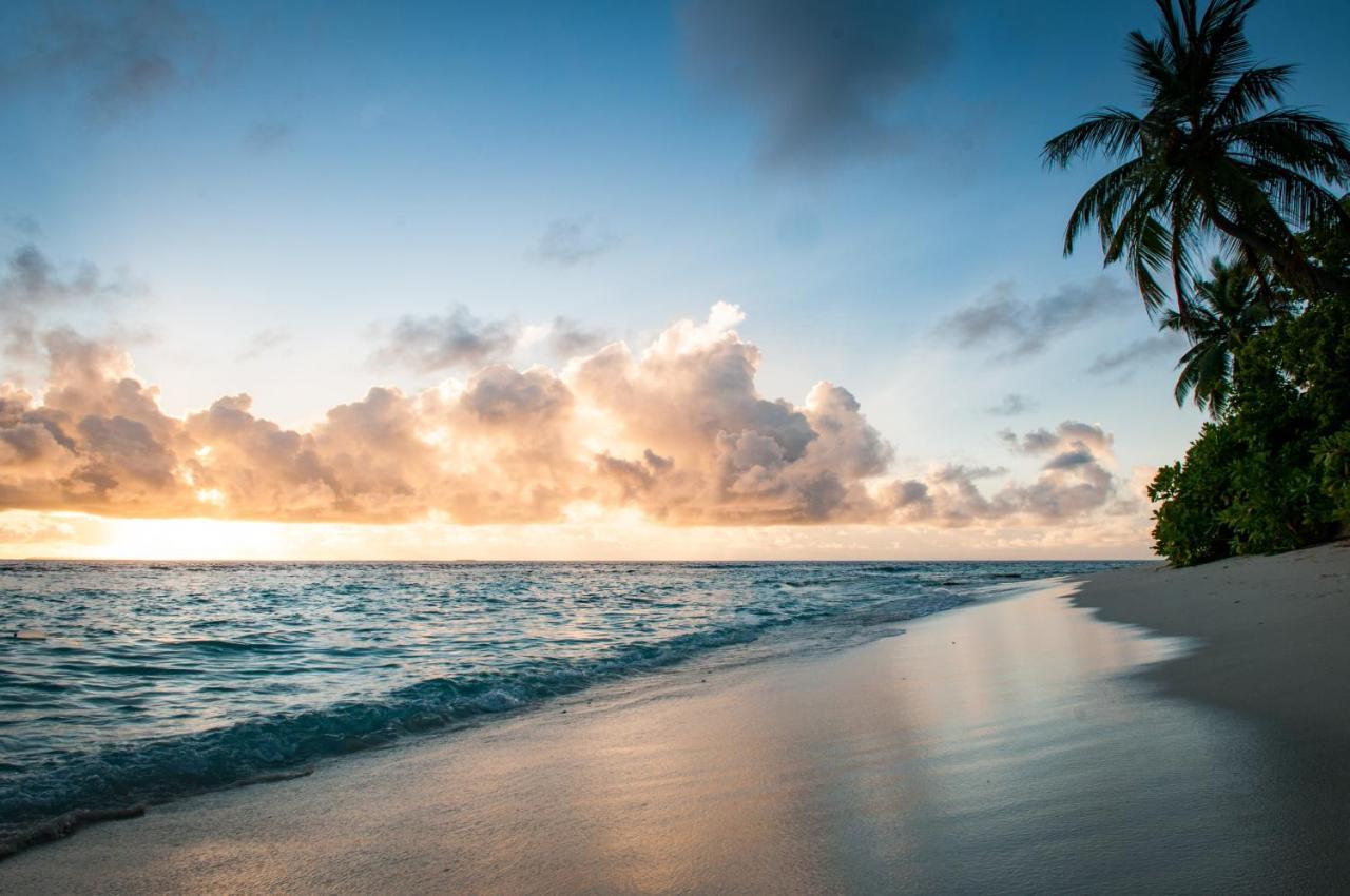 Brickwood Rasdhoo- Beach Front Экстерьер фото