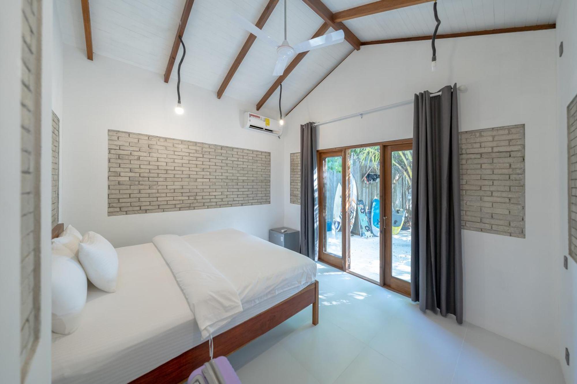 Brickwood Rasdhoo- Beach Front Экстерьер фото